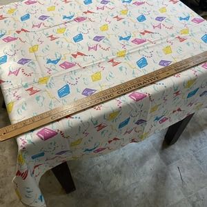 42" Square Card Tablecloth Cotton 80's Kites Homemade Nostalgia Colorful Vintage